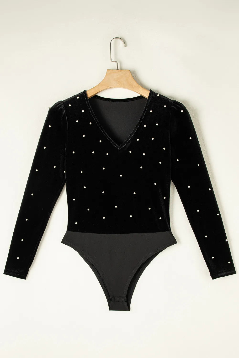 Pearl Detail V-Neck Long Sleeve Bodysuit Trendsi Pearl Detail V-Neck Long Sleeve Bodysuit Trendsi